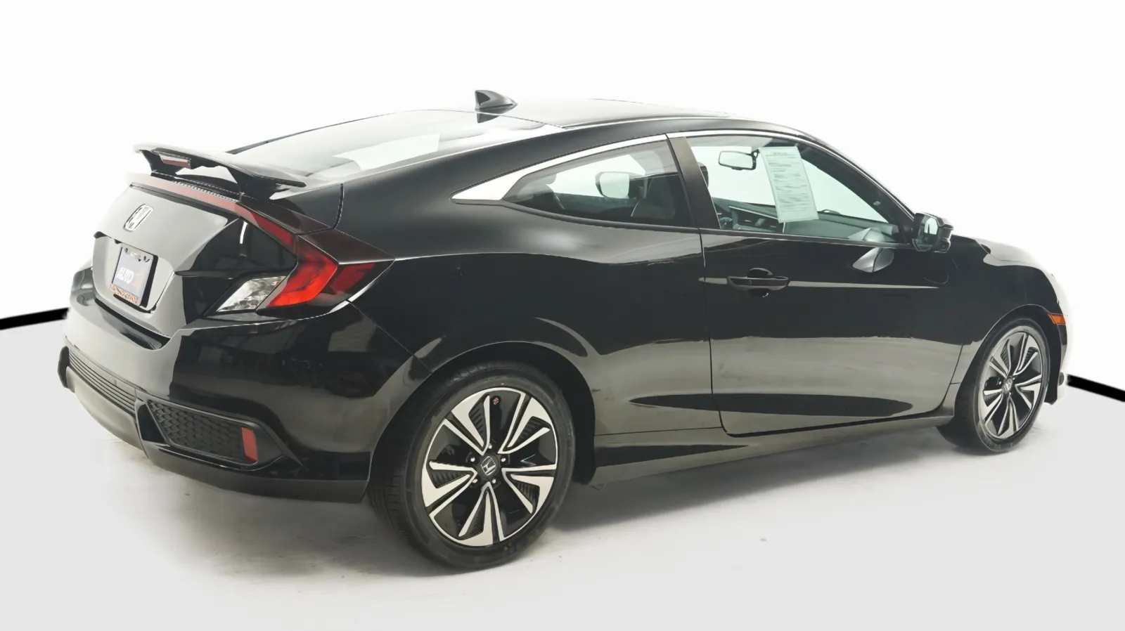More photos of 2017 Honda Civic EX-L at Auto City, CA
