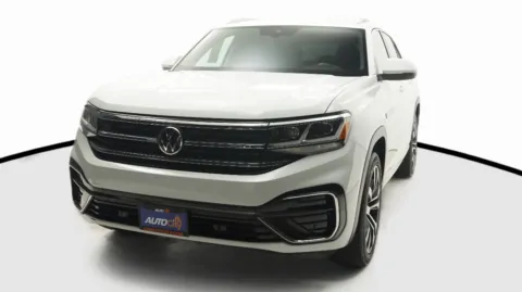 White 2021 Volkswagen Atlas Cross Sport 3.6L V6 SEL R-Line for sale in El Cajon, CA