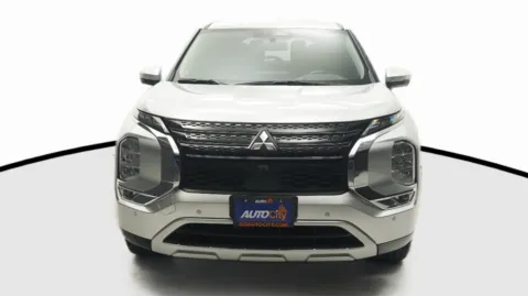 Another view of 2023 Mitsubishi Outlander SE for sale in El Cajon, CA at Auto City