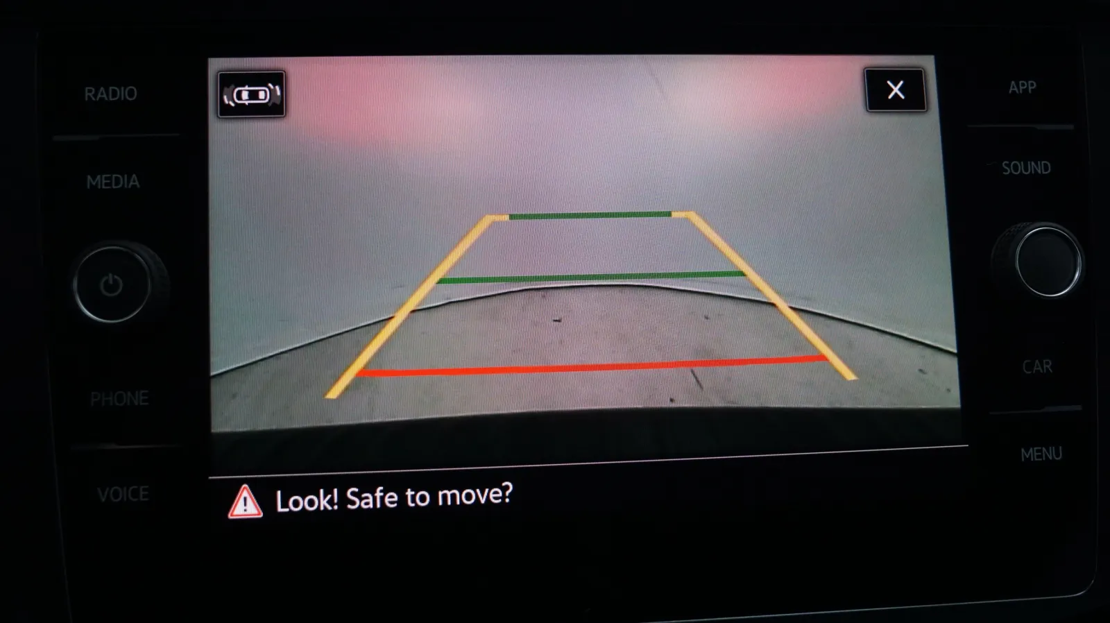 More photos of 2023 Volkswagen Tiguan SE at Auto City, CA