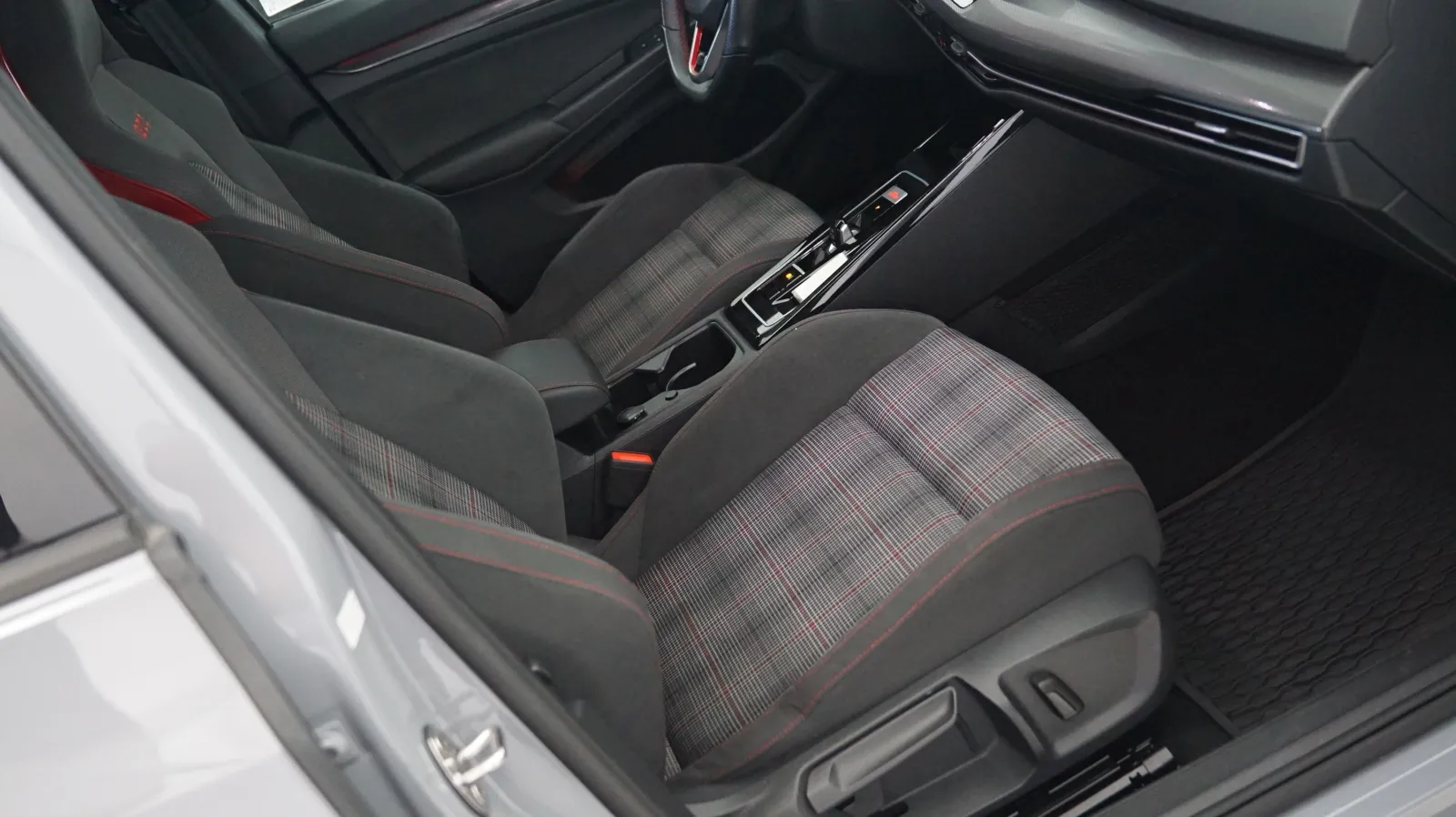 More photos of 2024 Volkswagen Golf GTI S at Auto City, CA