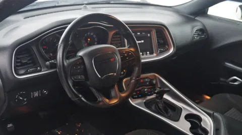 More photos of 2020 Dodge Challenger SXT at Auto City, CA