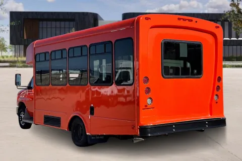 More photos of 2021 Ford E450 at Master's Transportation - Denver, CO