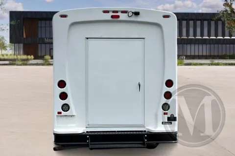 More photos of 2022 Ford Transit at Master's Transportation - Orlando, FL