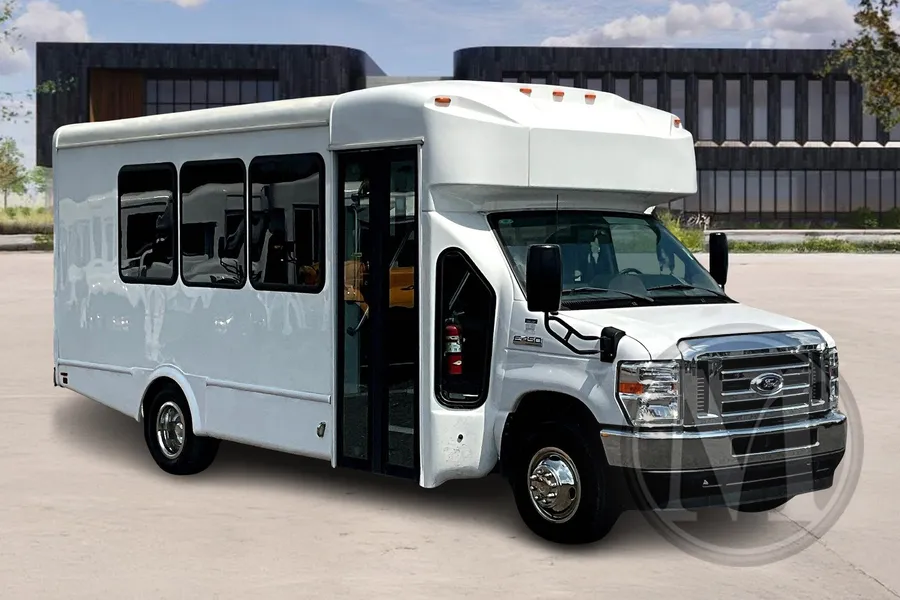 White 2023 Ford E450 for sale in Orlando, FL