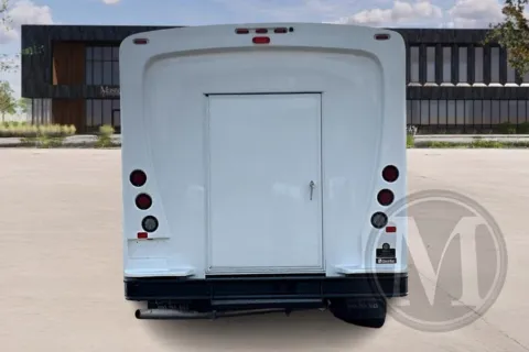 More photos of 2023 Ford E450 at Master's Transportation - Orlando, FL