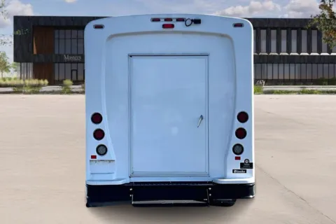 More photos of 2022 Ford Transit at Master's Transportation - Orlando, FL