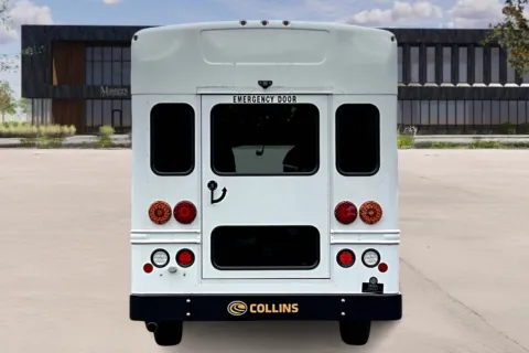 More photos of 2024 Chevrolet 3500 at Master's Transportation - Orlando, FL