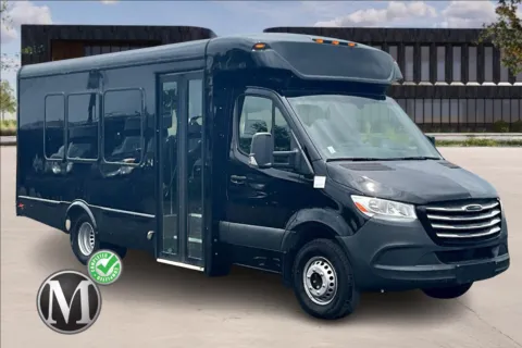 Black 2021 Freightliner Sprinter for sale in Orlando, FL