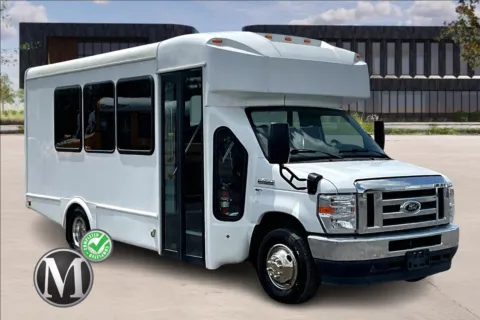 White 2023 Ford E450 for sale in Orlando, FL