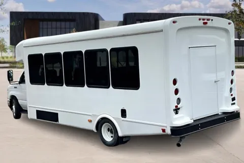 More photos of 2025 Ford E450 at Master's Transportation - Nashville, IN