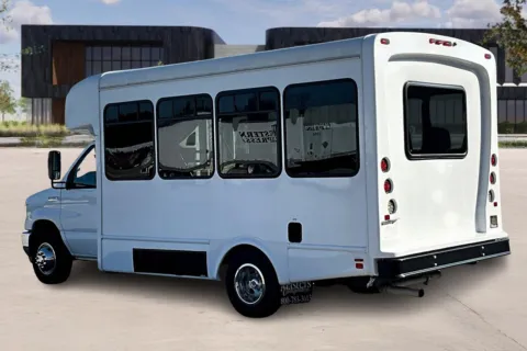 More photos of 2024 Ford E450 at Master's Transportation - Nashville, IN