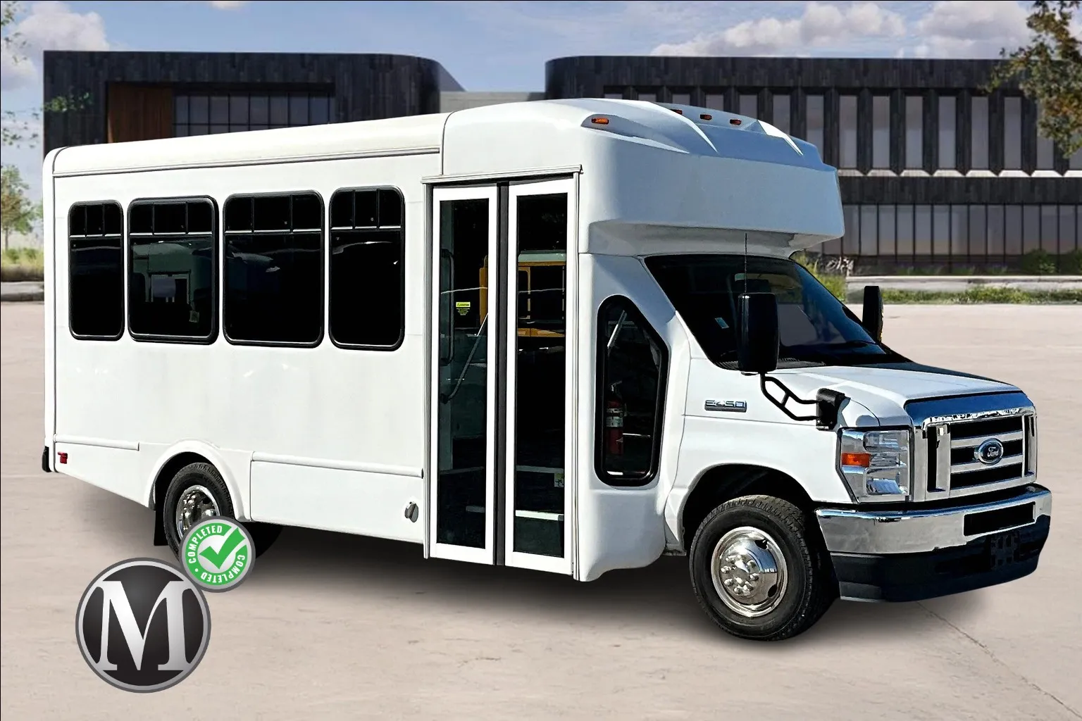 White 2024 Ford E450 for sale in Nashville, IN