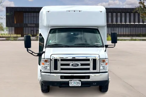 Photos of 2019 Ford E450 for sale in Nashville, IN at Master's Transportation - Nashville