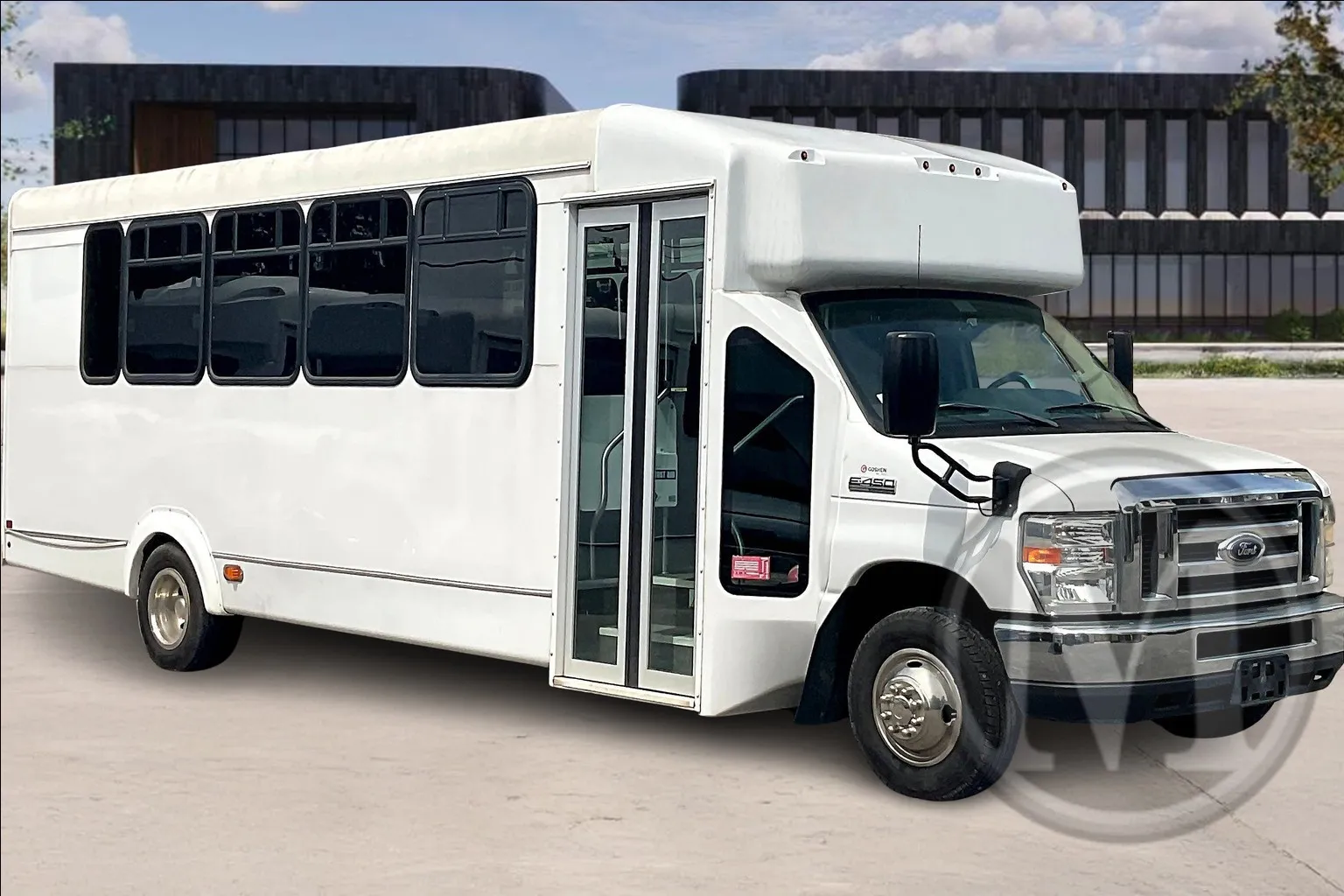 2017 Ford E450 for sale in Nashville, IN