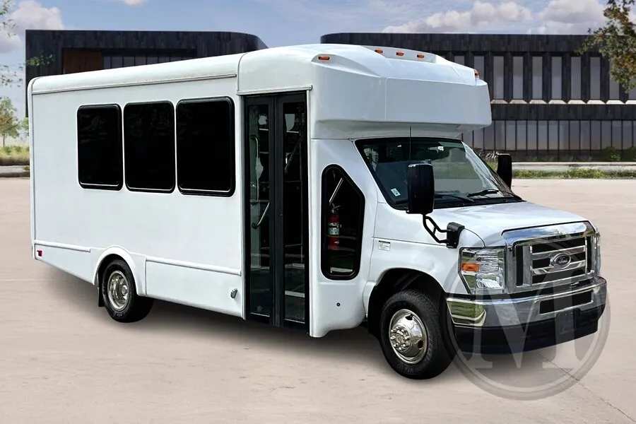 White 2024 Ford E450 for sale in Capitol Heights, MD