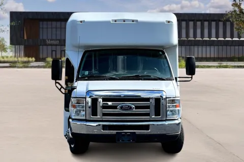 Photos of 2017 Ford E450 for sale in Capitol Heights, MD at Master's Transportation - Washington, D.C.