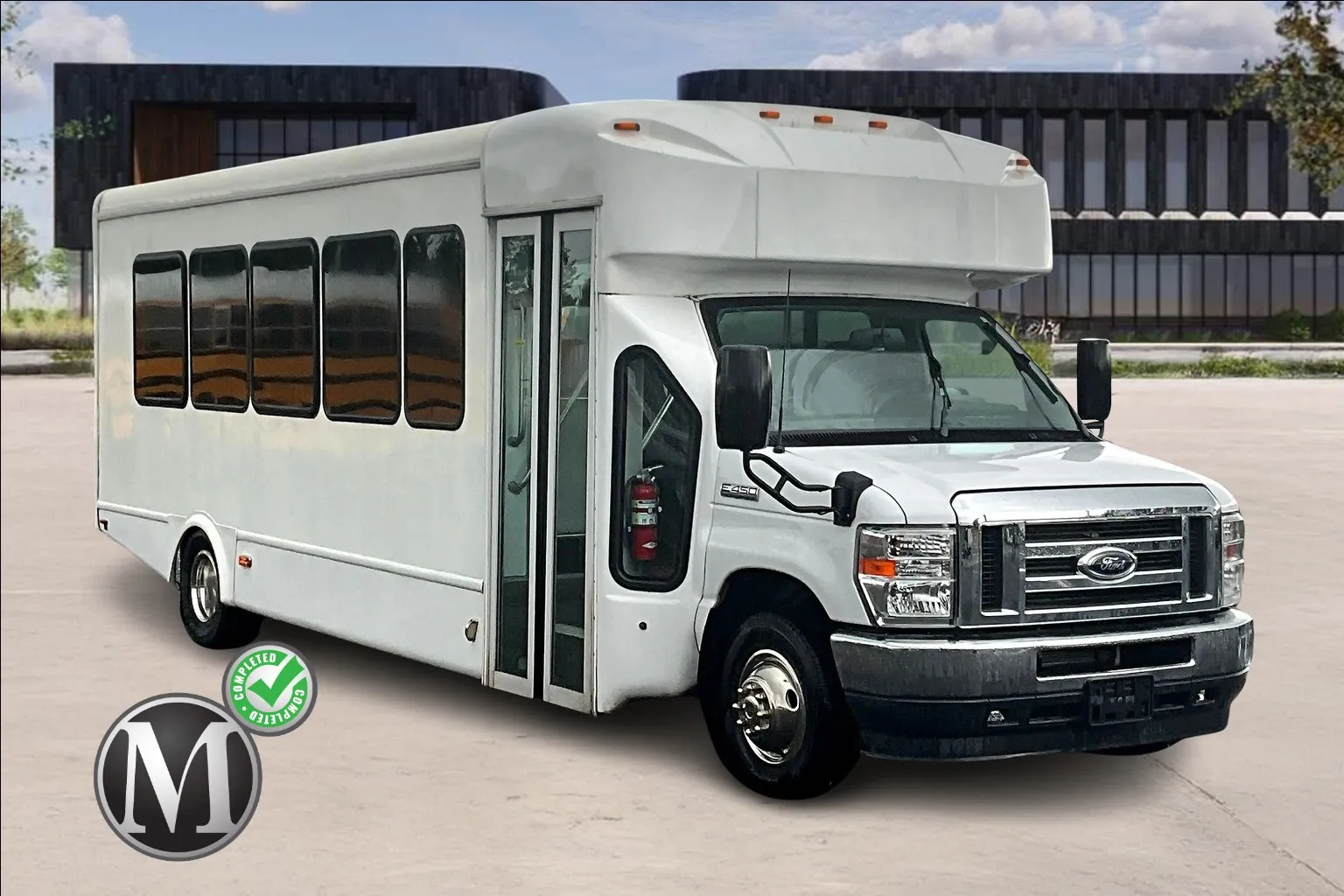 White 2023 Ford E450 E-450 SD for sale in Capitol Heights, MD