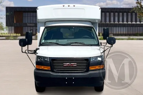 Photos of 2024 Collins SH400 for sale in Capitol Heights, MD at Master's Transportation - Washington, D.C.