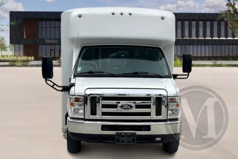 Photos of 2019 Ford E450 for sale in Kansas City, MO at Master's Transportation - Kansas City