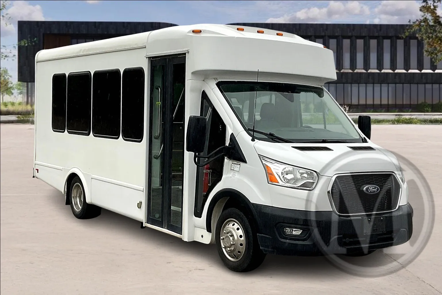 White 2022 Ford Transit for sale in Kansas City, MO