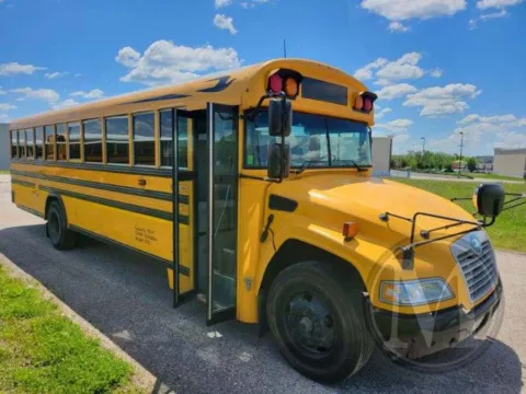Yellow 2016 Blue Bird VISION for sale in Kansas City, MO