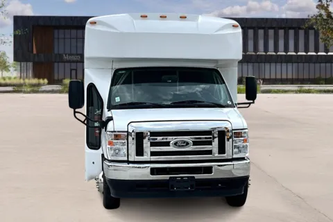 Photos of 2023 Ford E450 E-450 SD for sale in Kansas City, MO at Master's Transportation - Kansas City