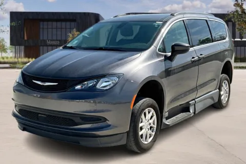 Another view of 2021 Chrysler VOYAGER LXi for sale in Kansas City, MO at Master's Transportation - Kansas City