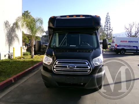 More photos of 2017 Ford Transit 350 HD at Master's Transportation - Kansas City, MO