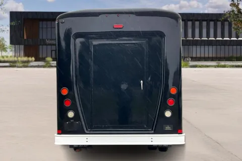 More photos of 2019 Ford Transit 350 HD at Master's Transportation - Kansas City, MO