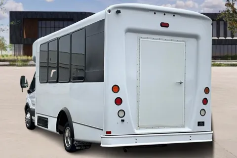 More photos of 2019 Ford Transit 350 HD at Master's Transportation - Kansas City, MO