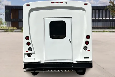 More photos of 2024 Chevrolet 3500 at Master's Transportation - Kansas City, MO