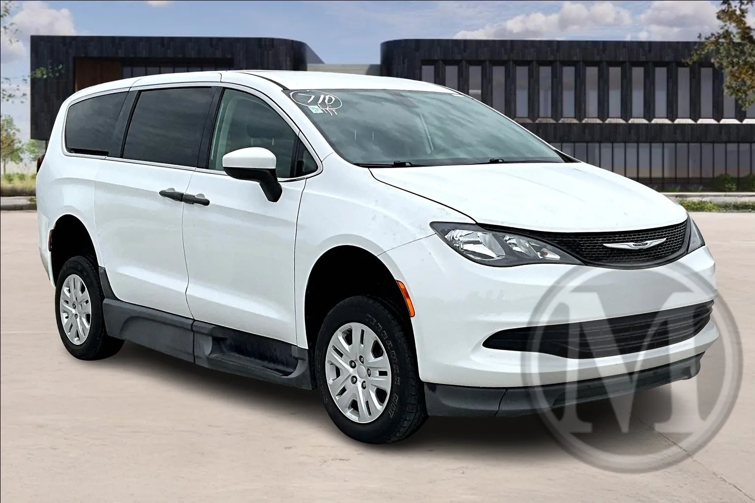 2020 Chrysler VOYAGER for sale in Kansas City, MO