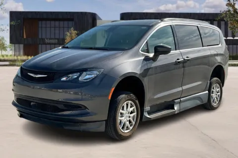 Another view of 2021 Chrysler VOYAGER for sale in Kansas City, MO at Master's Transportation - Kansas City