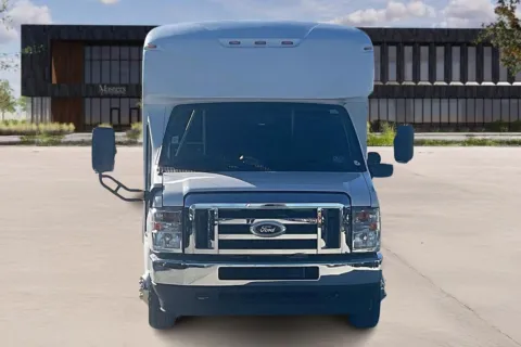 Photos of 2022 Ford E350 for sale in Kansas City, MO at Master's Transportation - Kansas City