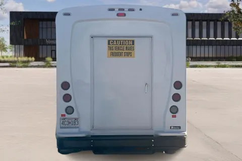 More photos of 2022 Ford E350 at Master's Transportation - Kansas City, MO