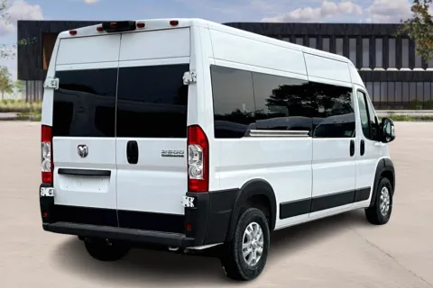 More photos of 2025 RAM PROMASTER 2500 at Master's Transportation - Kansas City, MO