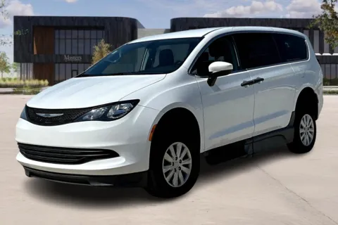 Another view of 2020 Chrysler VOYAGER L for sale in Kansas City, MO at Master's Transportation - Kansas City