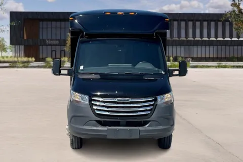 Photos of 2021 Freightliner Sprinter 3500XD for sale in Kansas City, MO at Master's Transportation - Kansas City