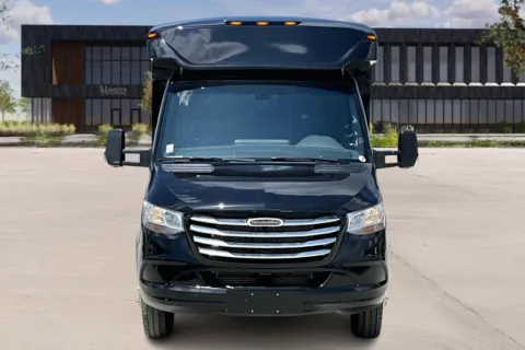 Photos of 2021 Freightliner Sprinter for sale in Kansas City, MO at Master's Transportation - Kansas City