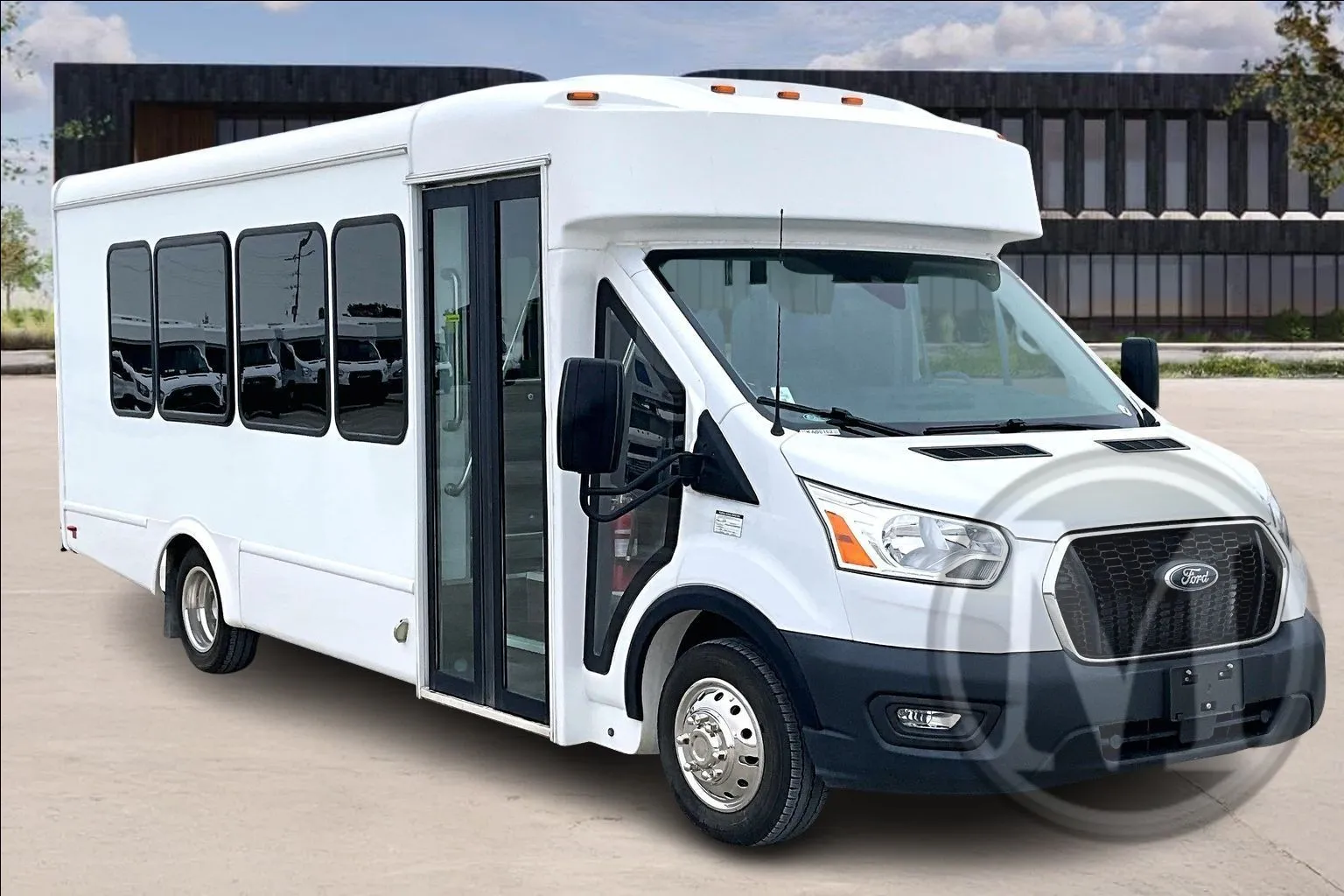 White 2022 Ford Transit for sale in Kansas City, MO