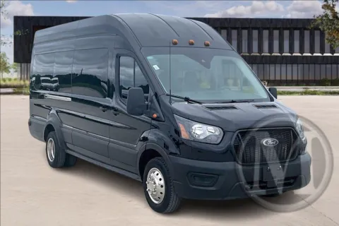 Black 2023 Ford U4X for sale in Kansas City, MO
