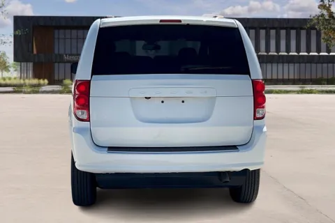 More photos of 2019 Dodge GRAND CARAVAN at Master's Transportation - Kansas City, MO