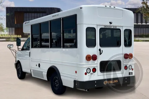 More photos of 2024 Collins SH400 at Master's Transportation - Kansas City, MO
