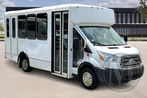 Black 2019 World Trans 23T for sale in Kansas City, MO
