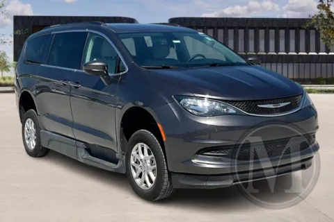 Gray 2021 Braun Minivan for sale in Kansas City, MO