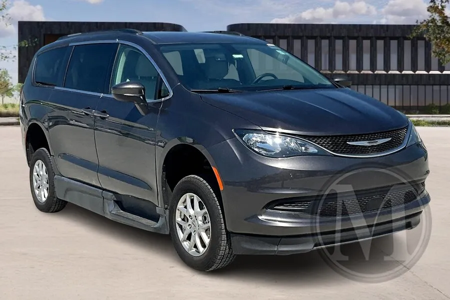 Gray 2021 Braun Minivan for sale in Kansas City, MO