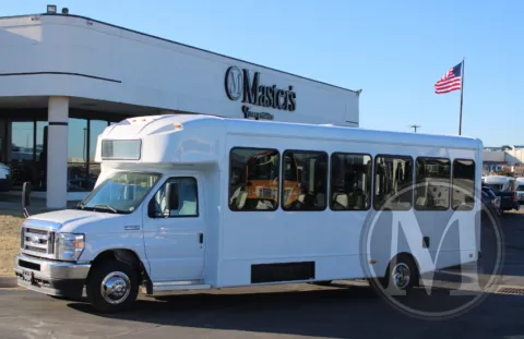 White 2024 Glaval Universal for sale in Kansas City, MO