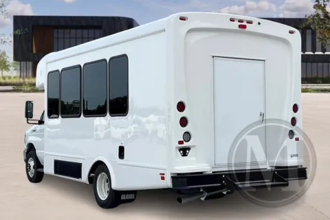 More photos of 2025 Glaval Universal at Master's Transportation - On Order, MO