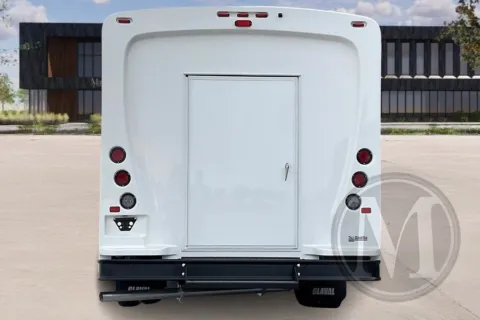 More photos of 2025 Glaval Universal at Master's Transportation - On Order, MO